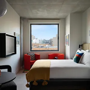 Penny Williamsburg Hotel New York
